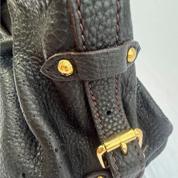Louis Vuitton Black Shoulder Bag - Picture 8 of 12